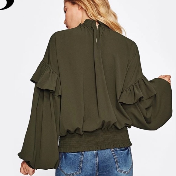 1 Left!!  Olive Green Blouse w/Wide Sleeves - Picture 4 of 4